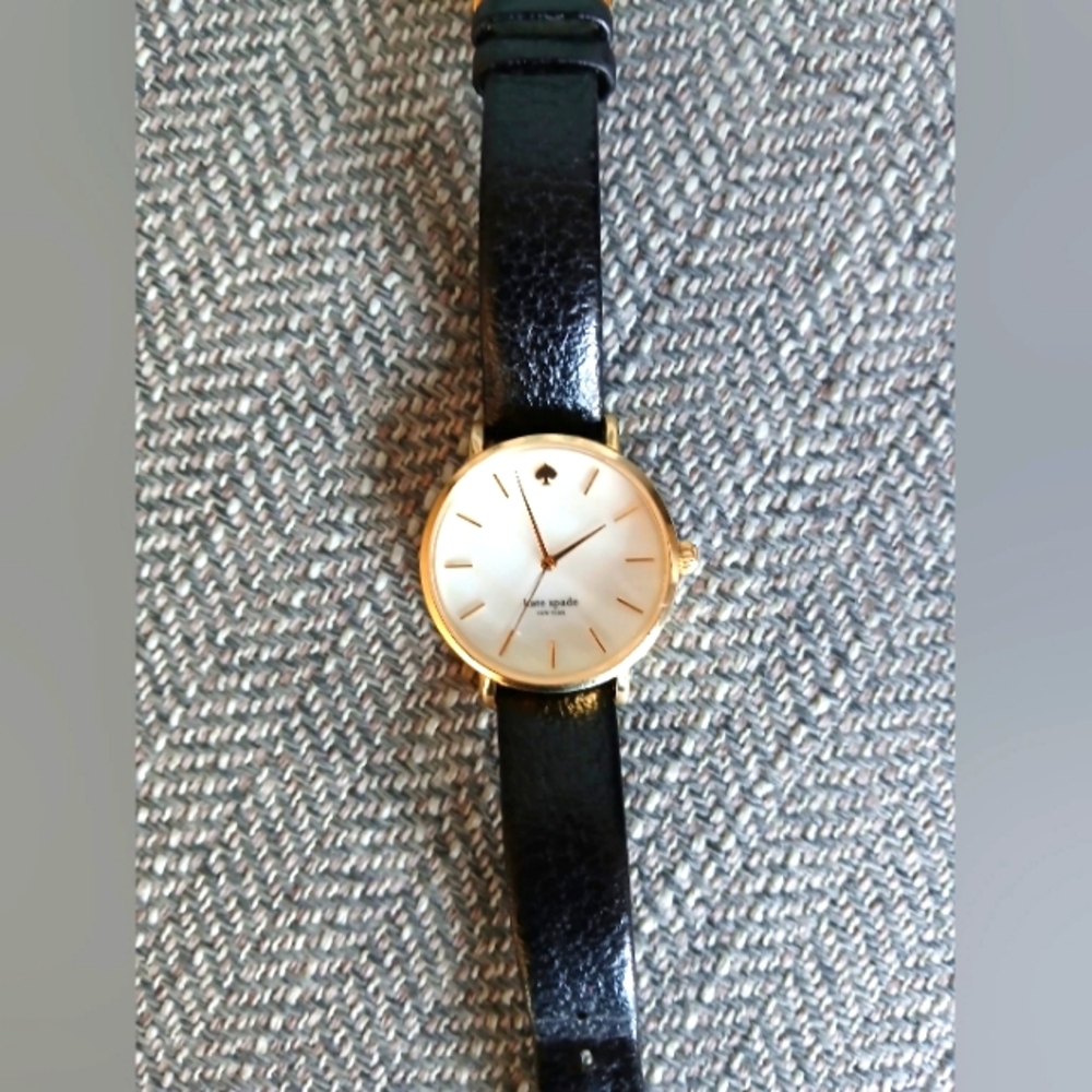 Kate Spade New York Metro Women's Wristwatch